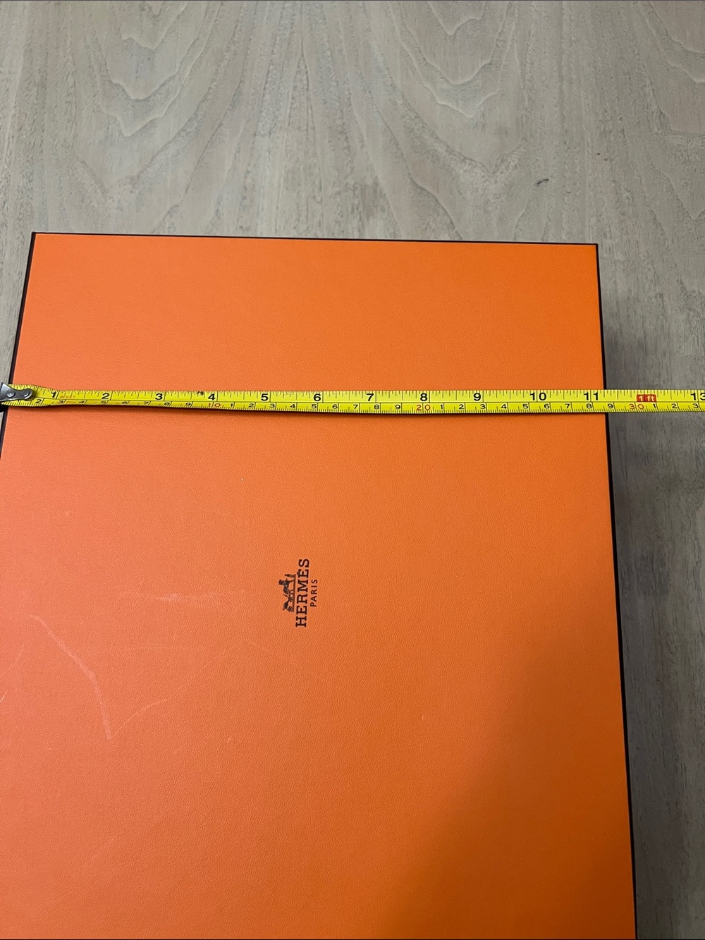 Box - Signature Orange - Picture 10 of 12